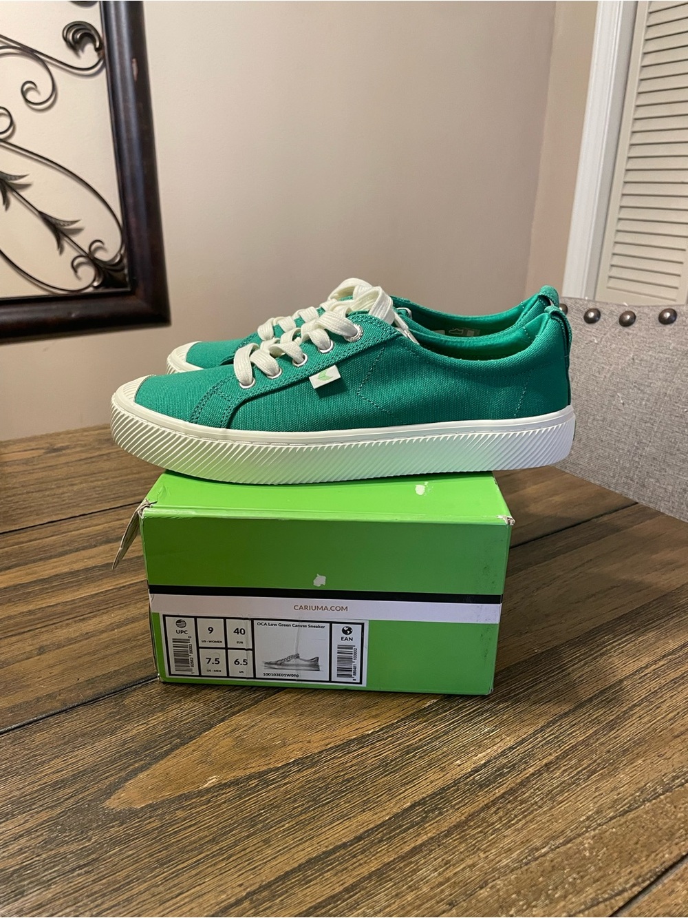 Cariuma Unisex Kelly Green OCA Low Canvas Casual Sneaker Women’s Size 9 NIB - Picture 2 of 12